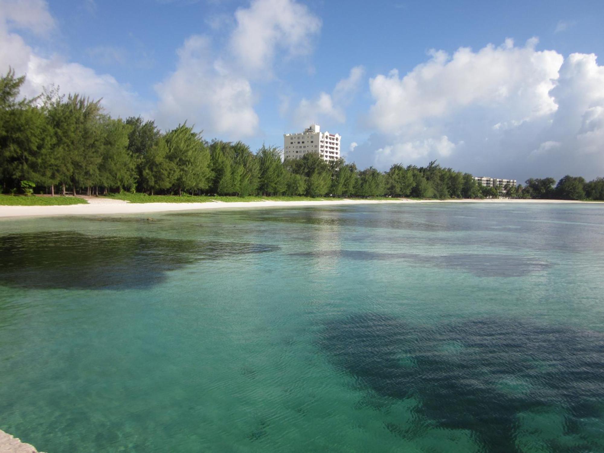 Aquarius Beach Tower Susupe Exterior photo